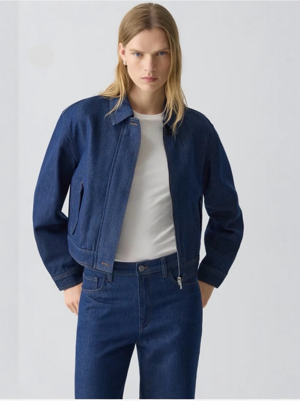 Theory Women’s Cropped Denim Blue Jean Jacket Track Jacket in Relaxed Denim NEW